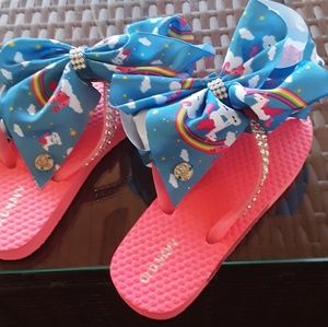 Jojo Siwa flip flop